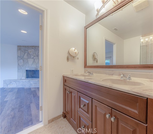 Detail Gallery Image 18 of 27 For 17032 Van Ness Ave, Torrance,  CA 90504 - 4 Beds | 2 Baths