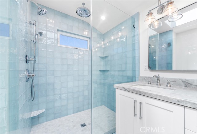 6781 Lawn Haven Drive, Huntington Beach CA: https://media.crmls.org/medias/dcb73368-a75b-4feb-bce2-1b66503cea82.jpg