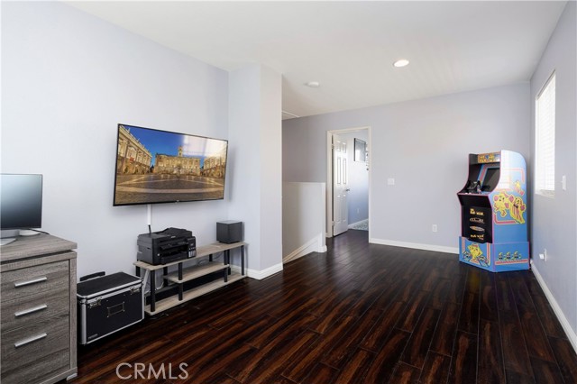 Detail Gallery Image 16 of 33 For 43106 Sondi Dr, Lancaster,  CA 93536 - 4 Beds | 2/1 Baths