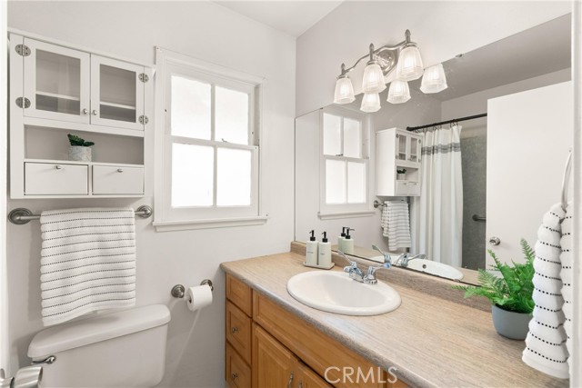 Detail Gallery Image 17 of 34 For 8342 Fontainbleau Way, Cypress,  CA 90630 - 3 Beds | 2 Baths