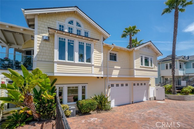 Detail Gallery Image 1 of 1 For 62 San Francisco St, Avila Beach,  CA 93424 - 3 Beds | 4 Baths