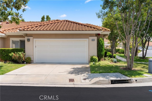 28930 Paseo Picasso, Mission Viejo CA: https://media.crmls.org/medias/dcb8acc1-2d9d-4afd-a11d-30dfcb8bea34.jpg