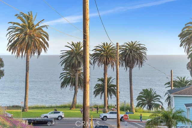 Detail Gallery Image 4 of 65 For 900 W 37th St, San Pedro,  CA 90731 - 3 Beds | 2 Baths