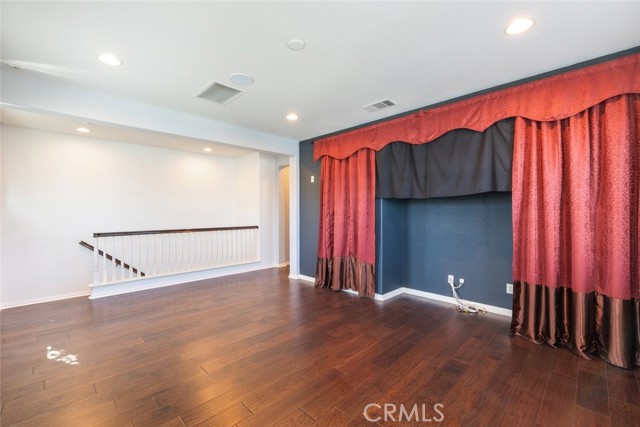 25380 Coral Canyon Road, Corona CA: https://media.crmls.org/medias/dcb9b30e-05a0-4ec8-911f-b52b80f923f4.jpg