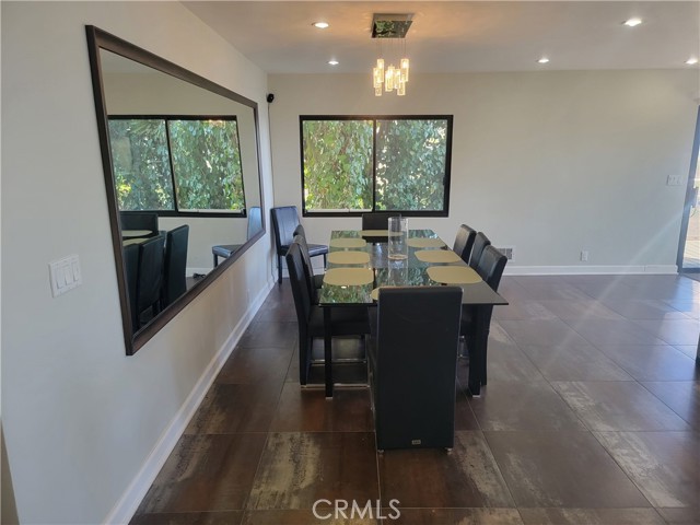 Dining area off kitchen