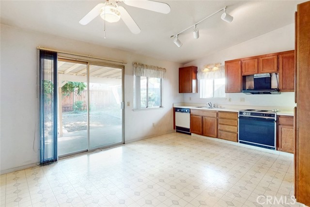 Detail Gallery Image 15 of 49 For 1000 Beechwood St, Yuba City,  CA 95991 - 2 Beds | 2 Baths