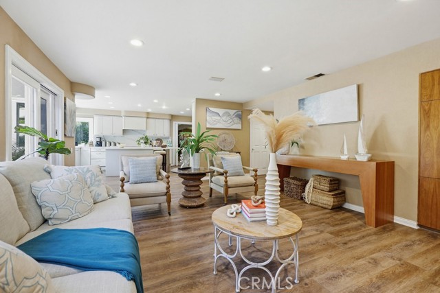 Detail Gallery Image 49 of 70 For 27451 Almendra, Mission Viejo,  CA 92691 - 5 Beds | 3 Baths