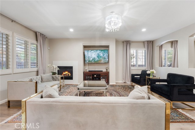 16192 Setting Sun Circle, Riverside CA: https://media.crmls.org/medias/dcbb58cd-7de4-47a7-94ec-ae46eaff02b5.jpg