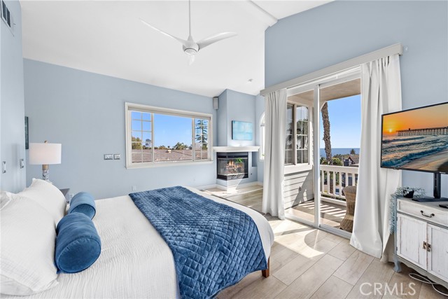 Detail Gallery Image 9 of 27 For 438 3 Rd St, Laguna Beach,  CA 92651 - 4 Beds | 2/1 Baths