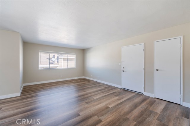 Detail Gallery Image 7 of 27 For 2155 Canyon #D,  Costa Mesa,  CA 92627 - 2 Beds | 1 Baths