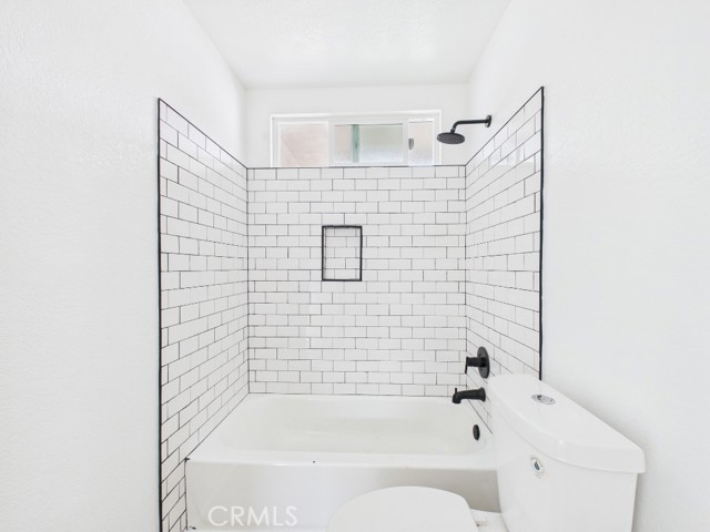 Detail Gallery Image 11 of 15 For 16951 Hoskins #2-6,  Huntington Beach,  CA 92649 - 1 Beds | 1 Baths