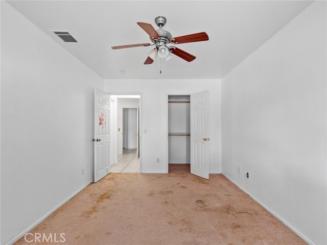 16409 Pauhaska Court, Apple Valley CA: https://media.crmls.org/medias/dcbcf6dc-ecda-4b47-821d-e1b00fa97b49.jpg