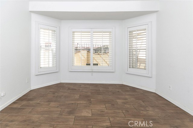 43932 Rembrandt Street, Lancaster CA: https://media.crmls.org/medias/dcbd5893-bf6c-442e-89c0-5cbd73400132.jpg