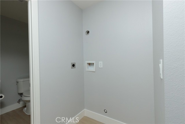 Detail Gallery Image 6 of 11 For 651 Ward St #5,  La Habra,  CA 90631 - 2 Beds | 2 Baths