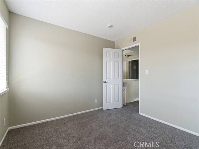 Detail Gallery Image 19 of 40 For 19745 Lull St, Winnetka,  CA 91306 - 4 Beds | 3 Baths