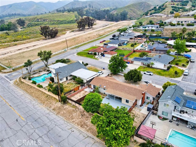 Detail Gallery Image 1 of 24 For 2223 Mesquite Dr, San Bernardino,  CA 92404 - 5 Beds | 3 Baths