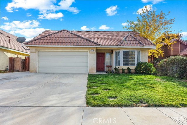 Detail Gallery Image 1 of 30 For 5286 Sunburst Dr, Palmdale,  CA 93552 - 3 Beds | 2 Baths