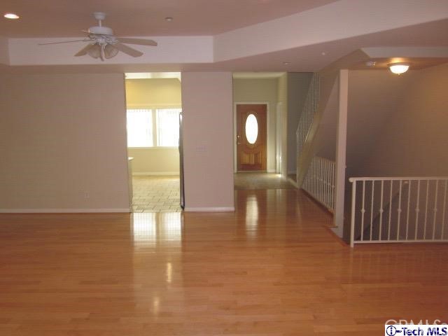 Detail Gallery Image 8 of 31 For 2283 Waltonia Dr #105,  Montrose,  CA 91020 - 3 Beds | 2/1 Baths