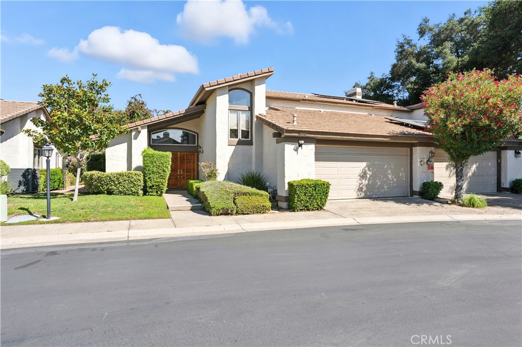 38285 Oaktree
