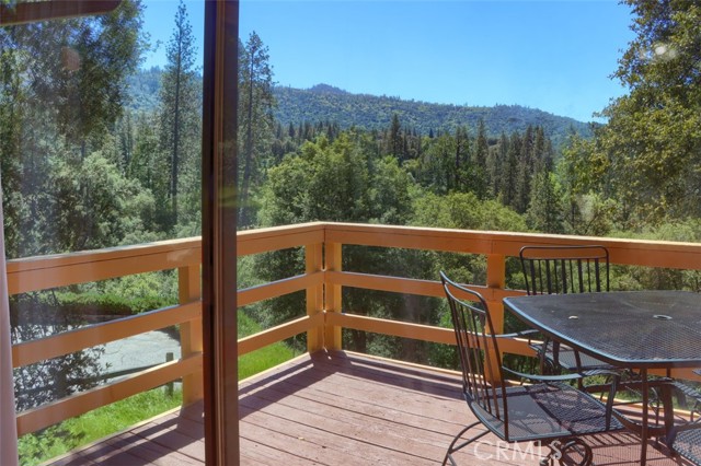Detail Gallery Image 9 of 46 For 2407 Parmabelle Rd, Mariposa,  CA 95338 - 4 Beds | 2 Baths