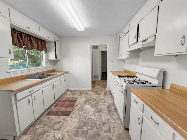 Detail Gallery Image 18 of 37 For 2025 Gray St, Oroville,  CA 95965 - 2 Beds | 2 Baths