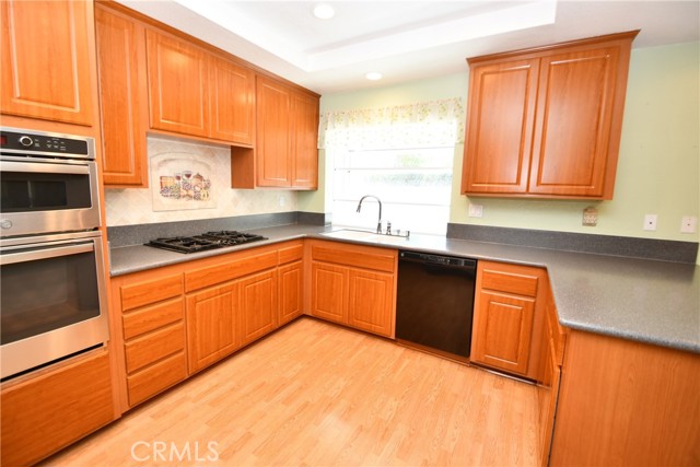 2123 Shelburne Way, Torrance CA: https://media.crmls.org/medias/dcc17f92-86e5-4849-afe8-ec85035a4b4a.jpg