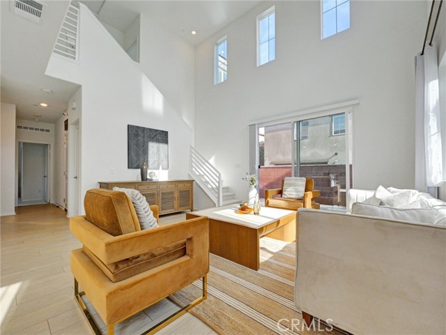 8574 Exposition Street, Chino CA: https://media.crmls.org/medias/dcc2487b-4989-43bb-9278-bc5f10da3a7b.jpg