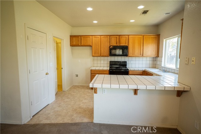 Detail Gallery Image 11 of 40 For 156 Yew Ct, Merced,  CA 95341 - 3 Beds | 2 Baths