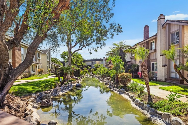 Detail Gallery Image 3 of 42 For 14342 Suffolk, Westminster,  CA 92683 - 4 Beds | 3 Baths