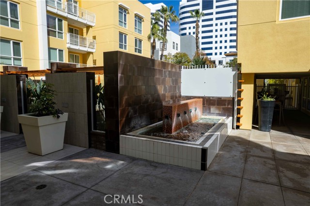 Detail Gallery Image 54 of 64 For 21301 Erwin St #237,  Woodland Hills,  CA 91367 - 2 Beds | 2 Baths