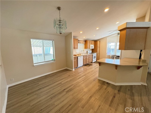 Detail Gallery Image 8 of 23 For 16444 Bolsa Chica St #61,  Huntington Beach,  CA 92649 - 2 Beds | 2 Baths