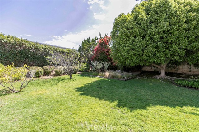 Detail Gallery Image 49 of 51 For 10928 Meseta Ave, Shadow Hills,  CA 91040 - 4 Beds | 3 Baths