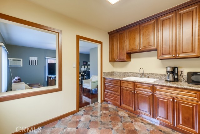 Detail Gallery Image 13 of 43 For 11908 Highdale St, Norwalk,  CA 90650 - 2 Beds | 1/1 Baths