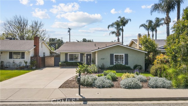 25139 Fourl Rd, Newhall, CA 91321
