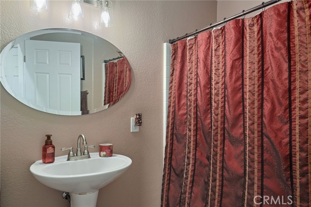 Detail Gallery Image 23 of 40 For 25 Corte Rivera, Lake Elsinore,  CA 92532 - 5 Beds | 3 Baths