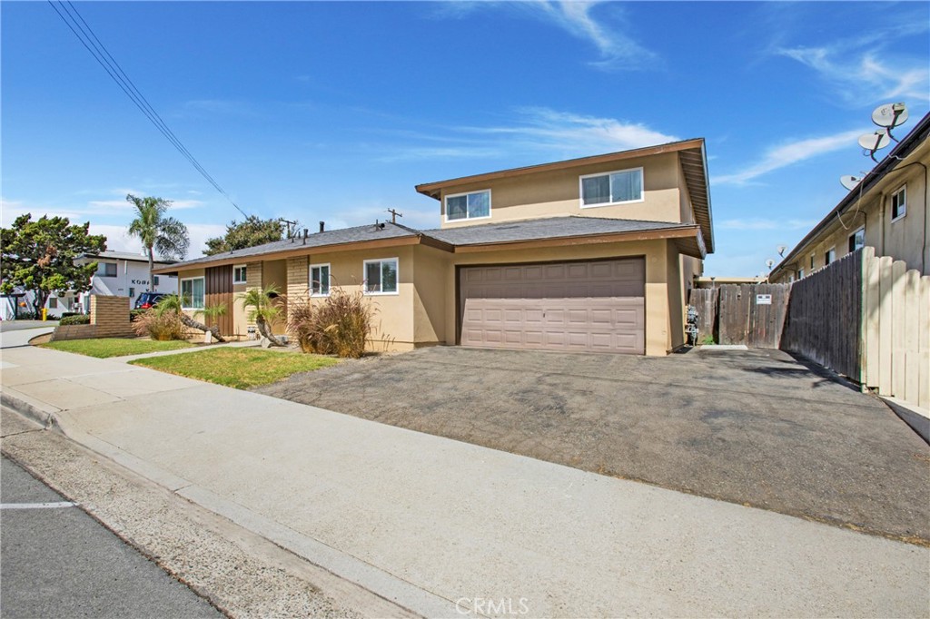 Dcc5b873 4abe 4a59 Af51 Eba6b81158de