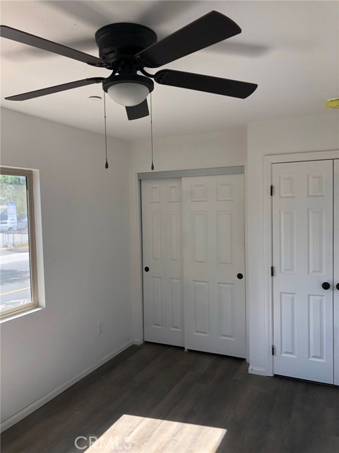 Detail Gallery Image 13 of 31 For 415 N Main, Lake Elsinore,  CA 92530 - – Beds | – Baths