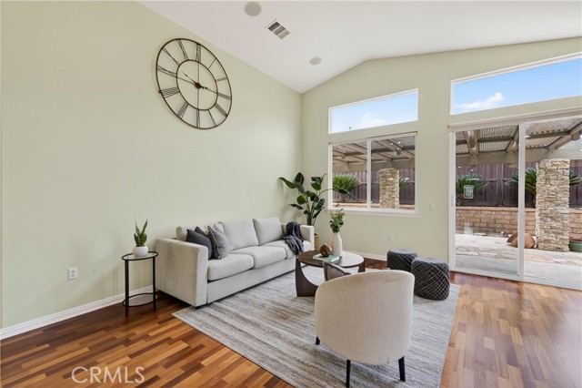 Detail Gallery Image 8 of 50 For 399 Cabrera, Hemet,  CA 92545 - 2 Beds | 2 Baths