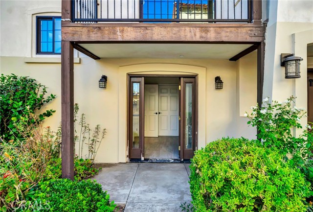 1101 N Maclay Avenue, San Fernando CA: https://media.crmls.org/medias/dcc99c91-ff40-4f11-b533-4880fc35ad82.jpg