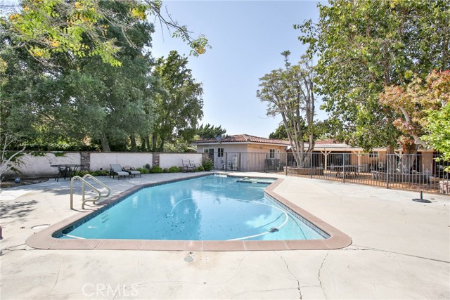 9322 Stanford Avenue, Garden Grove CA: https://media.crmls.org/medias/dcca088d-b98f-4333-be65-e7ea531be42c.jpg