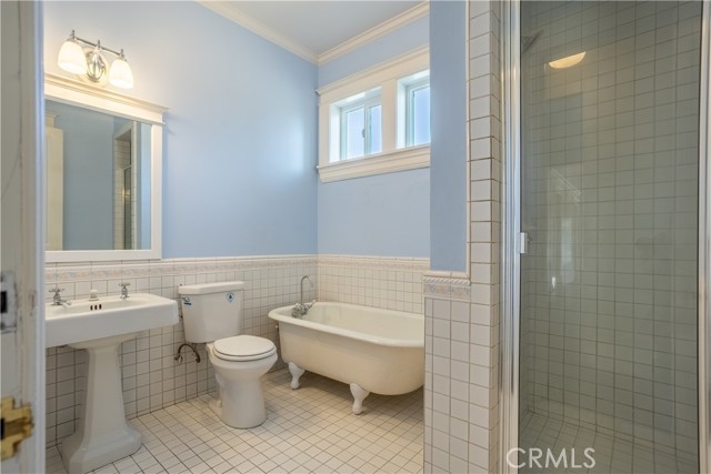 Detail Gallery Image 16 of 52 For 7310 State Highway 99w, Gerber,  CA 96035 - 5 Beds | 2 Baths