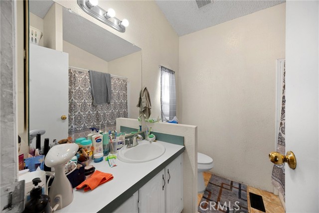 Detail Gallery Image 25 of 44 For 2851 S La Cadena Dr #26,  Colton,  CA 92324 - 4 Beds | 2 Baths