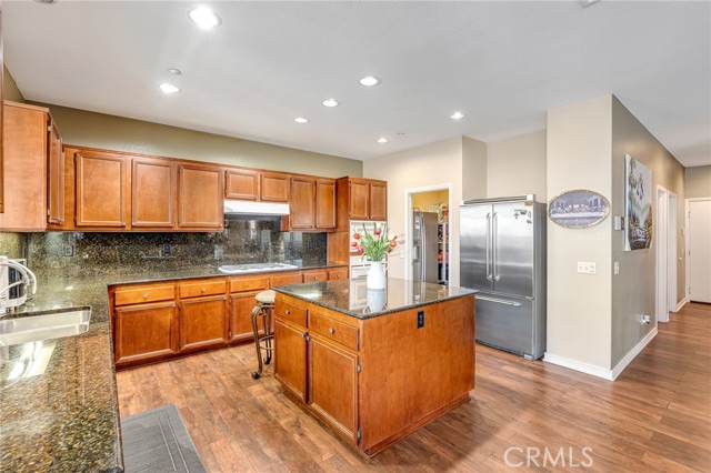 Detail Gallery Image 22 of 45 For 15356 Thistle St, Fontana,  CA 92336 - 5 Beds | 3 Baths