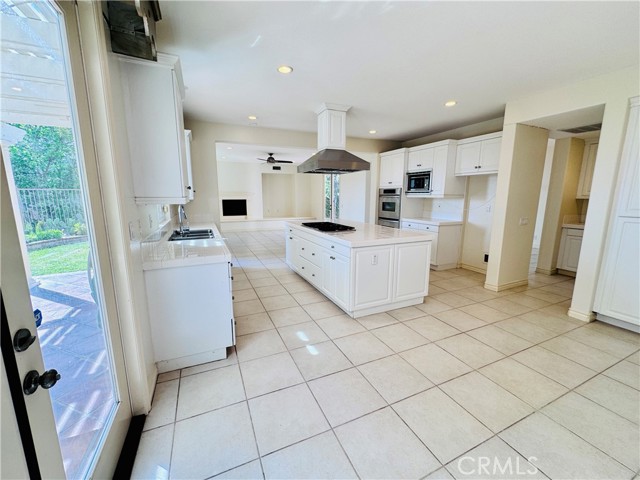 Detail Gallery Image 15 of 42 For 2946 Muir Trail Dr, Fullerton,  CA 92833 - 4 Beds | 3/1 Baths