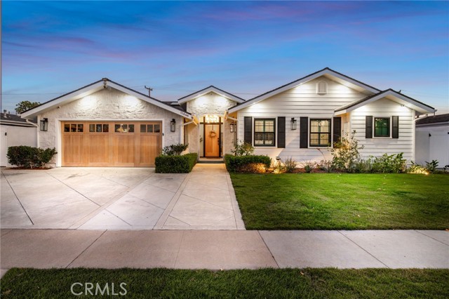 11444 Harrisburg Road, Rossmoor CA: https://media.crmls.org/medias/dccb65b7-a32c-4a00-9cb3-0b39afeb921e.jpg