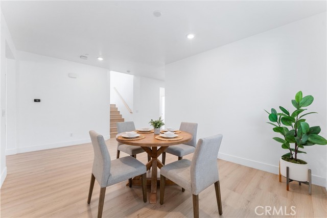 Detail Gallery Image 6 of 42 For 5305 Fulmer Ct, Jurupa Valley,  CA 91752 - 5 Beds | 4/1 Baths