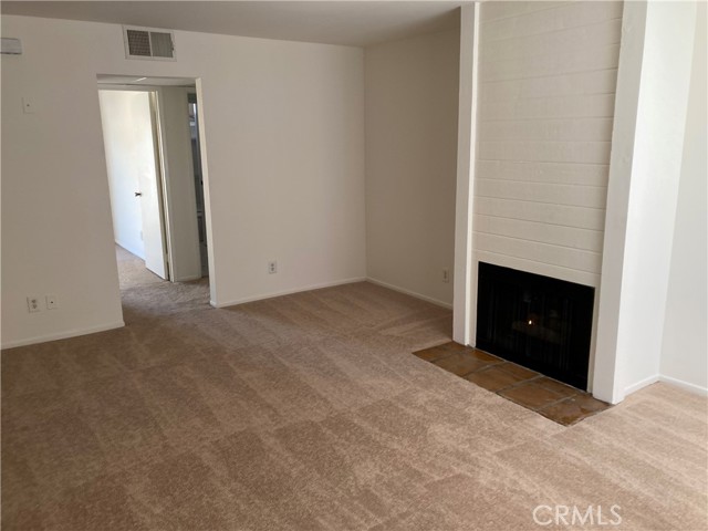 Detail Gallery Image 8 of 12 For 8505 Columbus Ave #315,  North Hills,  CA 91343 - 1 Beds | 1 Baths