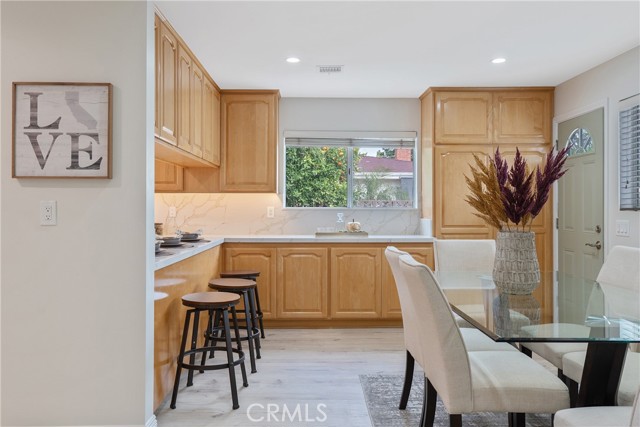 Detail Gallery Image 11 of 33 For 16108 Malden St, North Hills,  CA 91343 - 4 Beds | 2 Baths