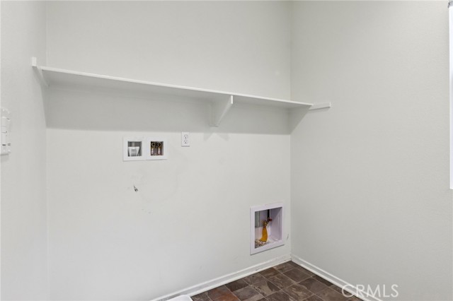 Detail Gallery Image 33 of 51 For 5313 Teramo, Fontana,  CA 92336 - 3 Beds | 2/1 Baths