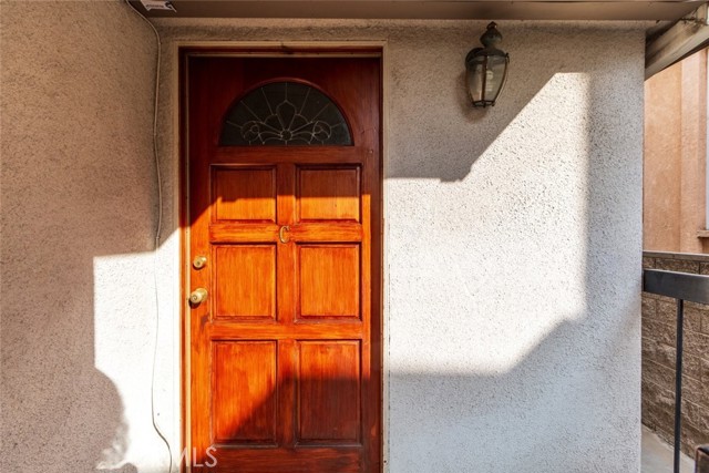 Detail Gallery Image 5 of 36 For 514 N Isabel St #C,  Glendale,  CA 91206 - 3 Beds | 2/1 Baths